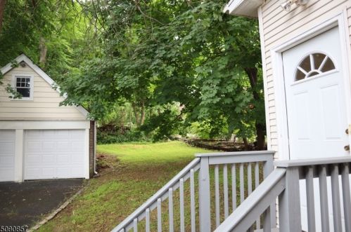 311 Walnut St, Nutley NJ  07110-1814 exterior