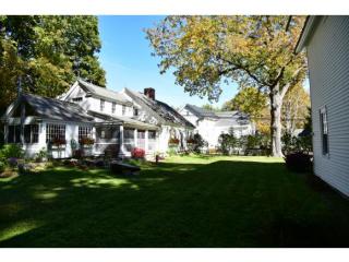 8 Elm St, Freedom, NH 03836-5101