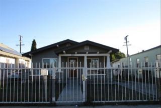 220 73rd St, Los Angeles, CA 90003-2112
