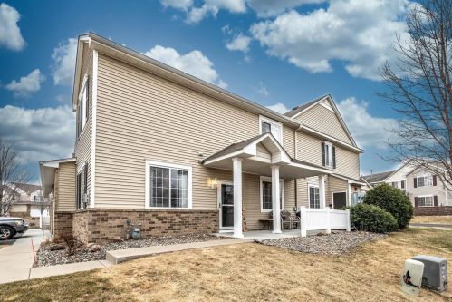 4553 Blaylock Way, South Saint Paul, MN 55076-1161