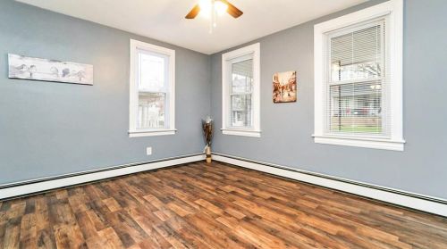 407 Walnut St, Catasauqua PA  18032-1704 exterior