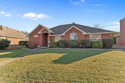10421 York Dr, Frisco, TX 75035-7361