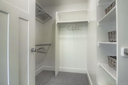 2001 Clayton St, Denver CO 80210-3512 exterior