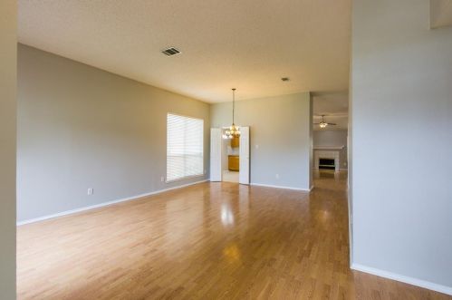 3944 Burnley Dr, Plano TX  75025-2068 exterior