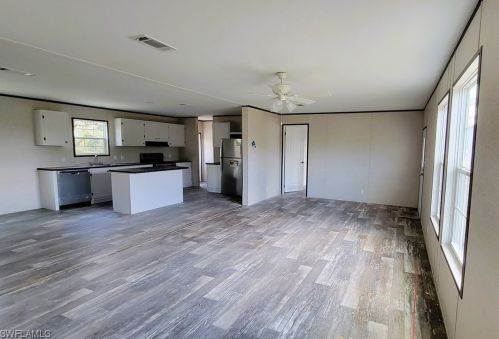 8816 Hampshire Ave, Arcadia FL 34269-3409 exterior