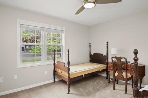 128 Garwood Rd, Bridgeport CT  06611-2220 exterior