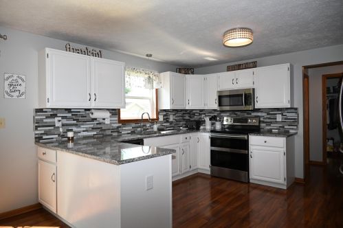 3305 Gooding Rd, Marion OH  43302-9001 exterior