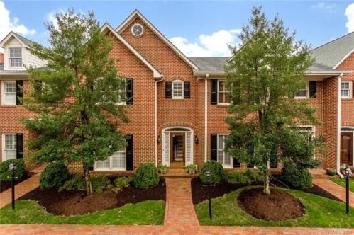 4611 Curraghmore Rd, Charlotte, NC 28210-2701