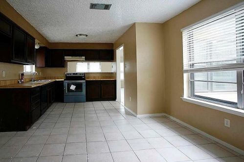 1339 Ambrosden Ln, Channelview TX  77530-4805 exterior