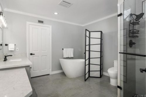 9750 Lake Helix Ter, La Mesa CA  91941-4432 exterior