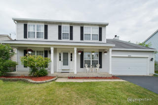 9415 67th St, Kenosha, WI 53142-8156