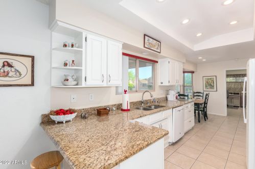 20019 146th Dr, Sun City AZ 85375-6126 exterior