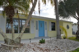 2703 Geary St, Cape Coral, FL 33993-9724