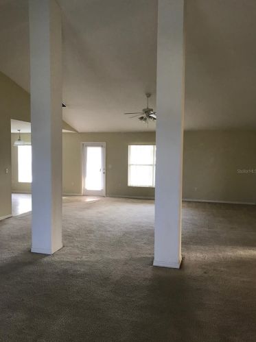 425 Terranova St, Winter Haven, FL 33884-3431