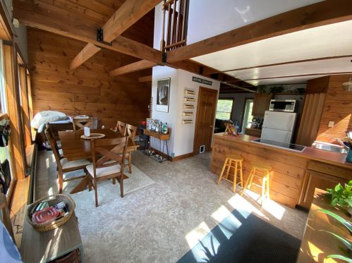 40 Emerald Dr, Hillsboro NH  03244-5021 exterior