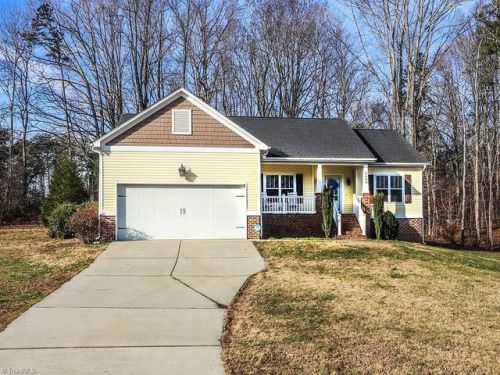 5698 Apple Meadow Rd, Gibsonville, NC 27249-9808
