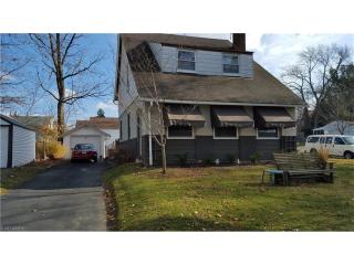 323 Sumatra Ave, Akron, OH 44305-3635