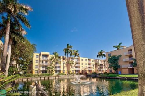 1341 3rd St, Dania Beach FL  33004-2640 exterior