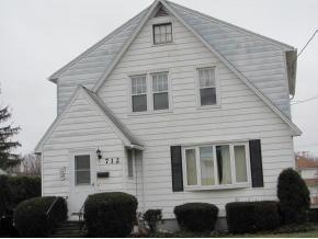 712 Morlando Dr, Endicott, NY 13760-3869