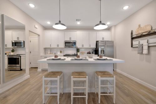 2286 Tavares Dr, Fort Pierce, FL 34952-8035