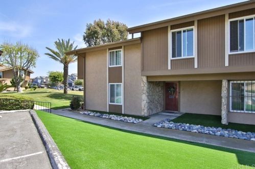 37 Tamarindo Way, Chula Vista, CA 91911-5152