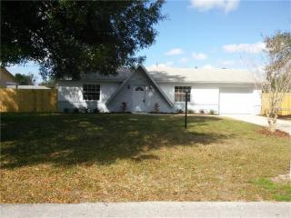 2162 Swanson Dr, Deltona, FL 32738-6650
