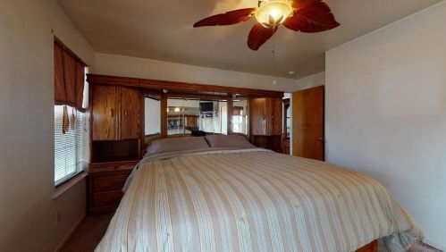 3336 Topeka St, Riverbank CA  95367-2330 exterior