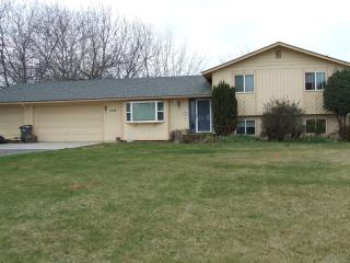 5104 Caballo Rd, Kennewick, WA 99338-9385