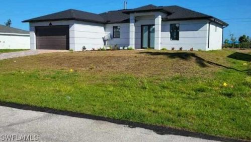 419 13th Ter, Cape Coral, FL 33990-2041
