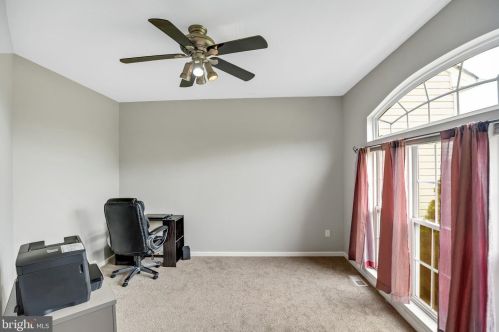 26 Kristen Ln, West Deptford NJ  08051-1672 exterior