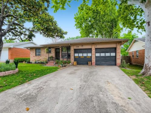 1249 Delmont Dr, Richardson, TX 75080-5813