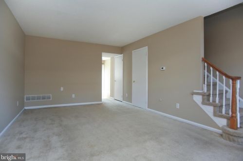 134 Ardwick Ter, Lansdale PA 19446-4927 exterior