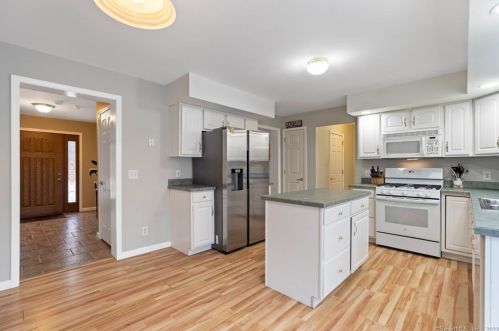 22 Little Falls Way, Durham CT  06422-2918 exterior