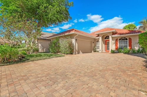 6900 Anthurium Ln, Naples, FL 34113-2645