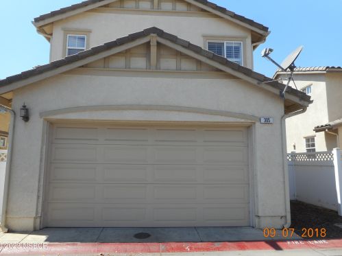305 Gilea Ct, Santa Maria, CA 93455-1382