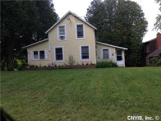 10 Mexico Point Dr, Mexico, NY 13114-4138