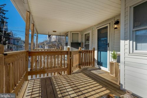 1513 3rd St, West Enola PA  17025-2395 exterior