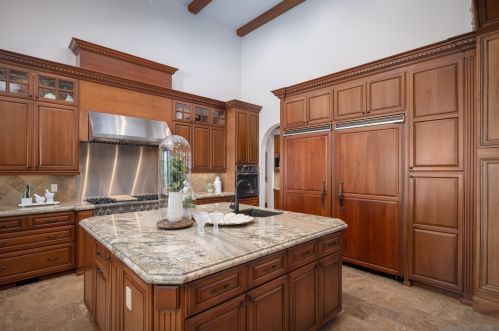 8411 Run Of The Knolls Ct, San Diego CA  92127 exterior