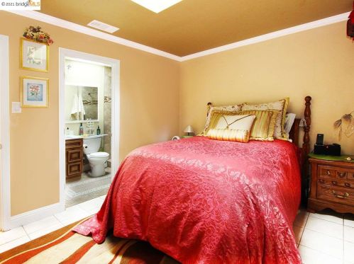 201 Trident Dr, West Pittsburg CA  94565-3525 exterior