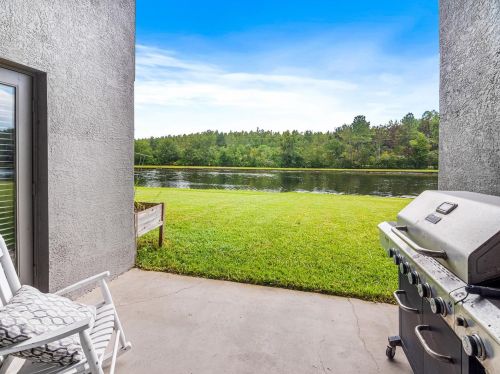 19018 Fishermans Bend Dr, Lutz FL  33558-9753 exterior