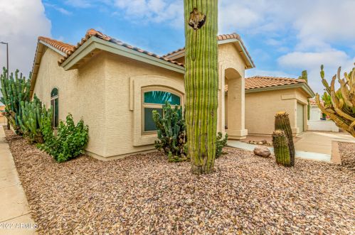 625 Silver Creek Rd, Gilbert, AZ 85233-5855