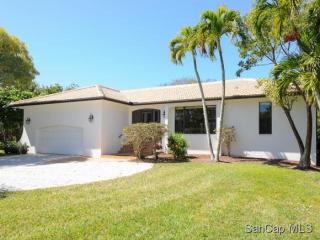 489 Lake Murex Cir, Sanibel, FL 33957-5524