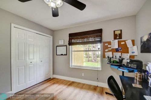 16217 93rd Rd, Town Of Loxahatchee Groves FL  33470-5177 exterior