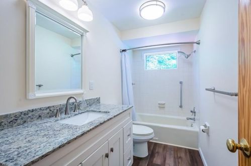 172 Richmore Dr, Verona PA  15147-2510 exterior