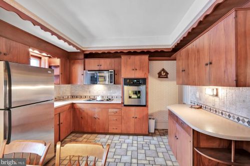 405 Warren St, Molino PA  17961-1833 exterior