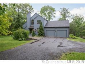 96 Brynmoor Ct, Goshen, CT 06756-2134