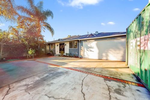 16931 Hart St, Van Nuys CA 91406-4507 exterior