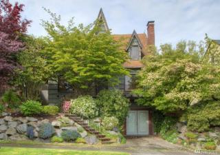 4015 Fauntleroy Way, Seattle WA  98126-2608 exterior