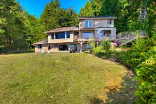 6111 Elizan Dr, Olympia, WA 98502-9617