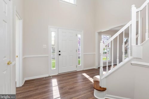 121 Basalt Dr, Fredericksburg, VA 22406-7228